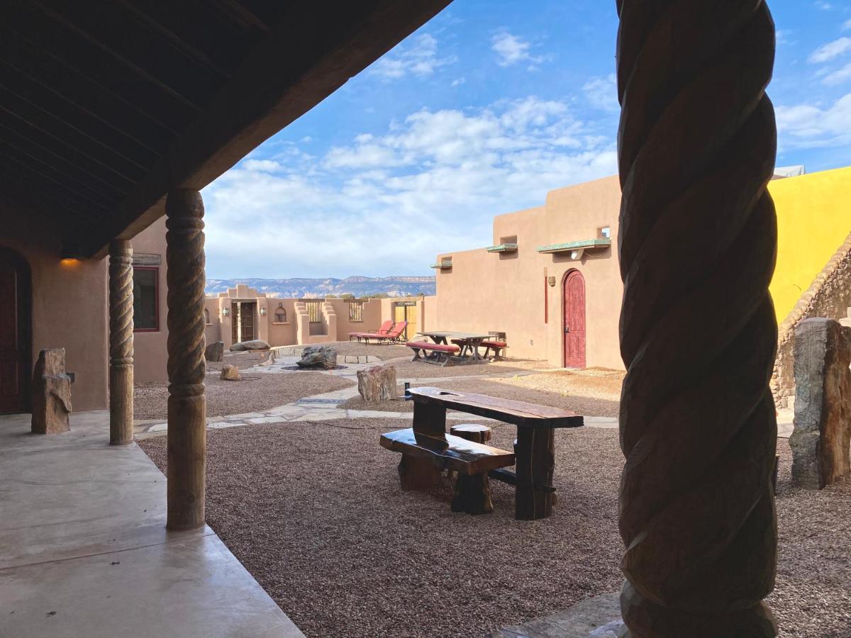 The Grand Hacienda Inn With Breakfast Abiquiu Dış mekan fotoğraf