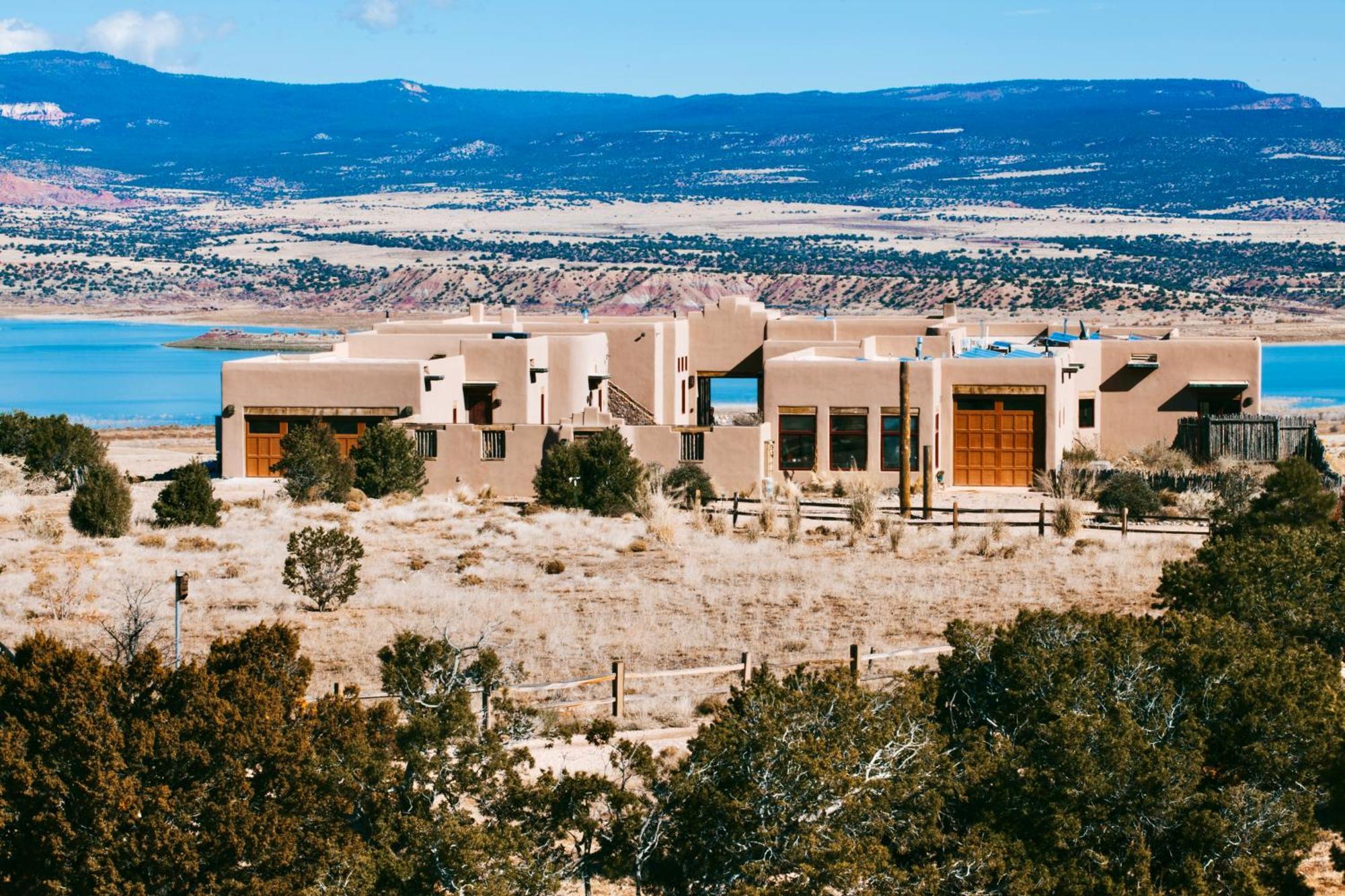 The Grand Hacienda Inn With Breakfast Abiquiu Dış mekan fotoğraf